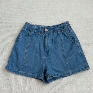 Madewell Denim Pull-On Paperbag Shorts in Bunten Wash Size 26